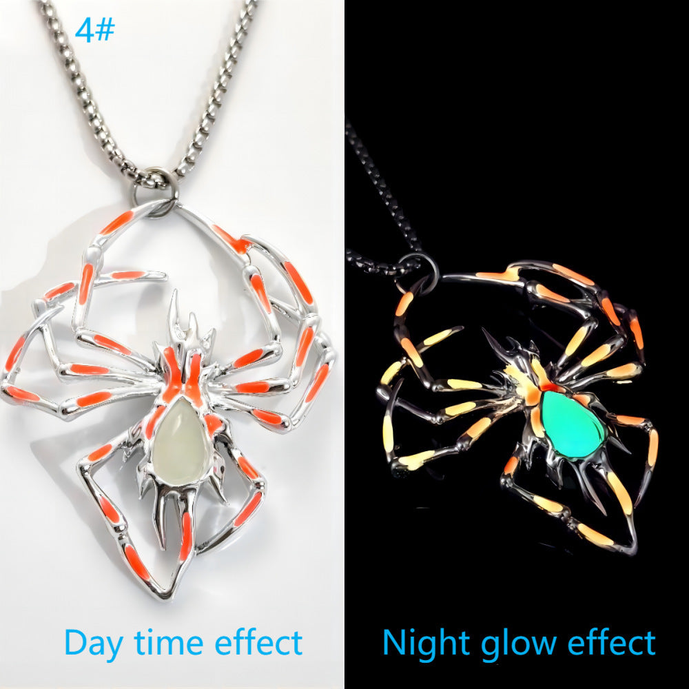 Halloween Luminous Spider Necklace – Vintage Glow-in-the-Dark Jewelry for Men & Women, Party Gift Accessory