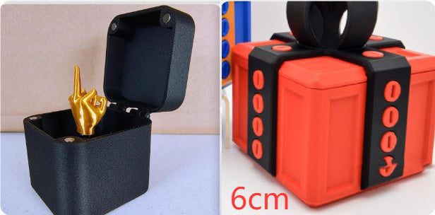 Funny Christmas Prank Gift Box – Creative Middle Finger Gag Toy for Office Desk & Home Decoration