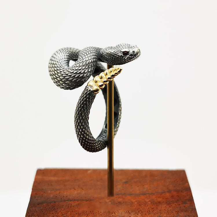 Adjustable Snake Ring – Gothic Punk Couple Jewelry for Men & Women, Black and White Luxury Design