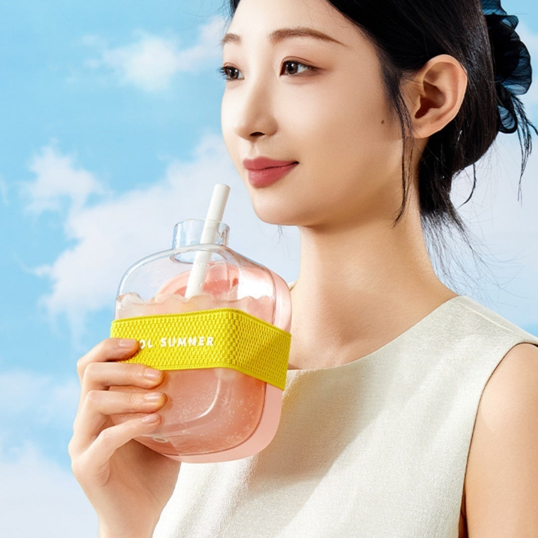 One-Click Cooling Cup – Portable Instant Ice Maker Cup with Straw for Chilled Drinks & Kitchen Bar Use